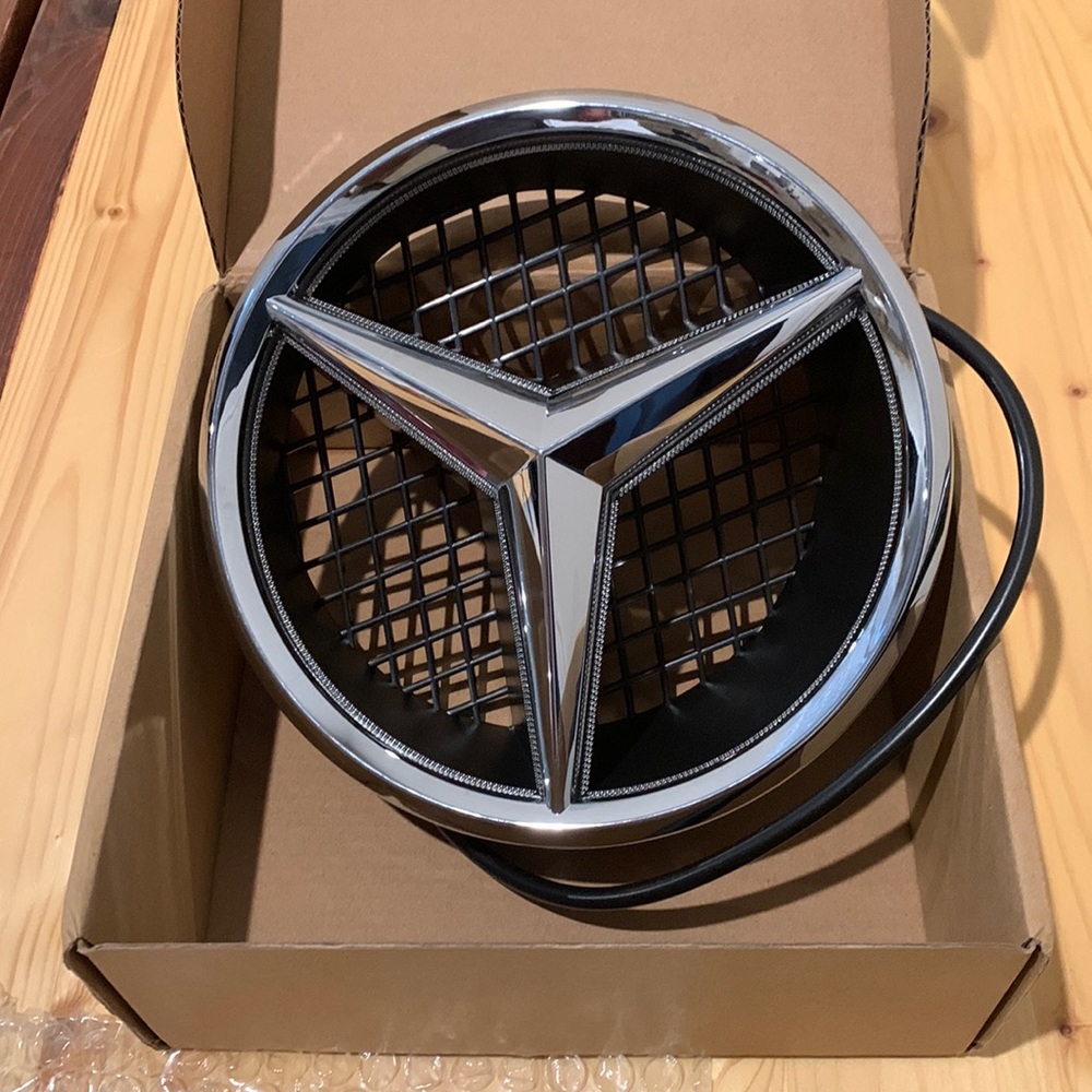 Mercedes Benz Grille LED Logo